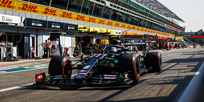 Lewis Hamilton se queda la pole en el GP de Italia y consigue nuevo récord en Monza