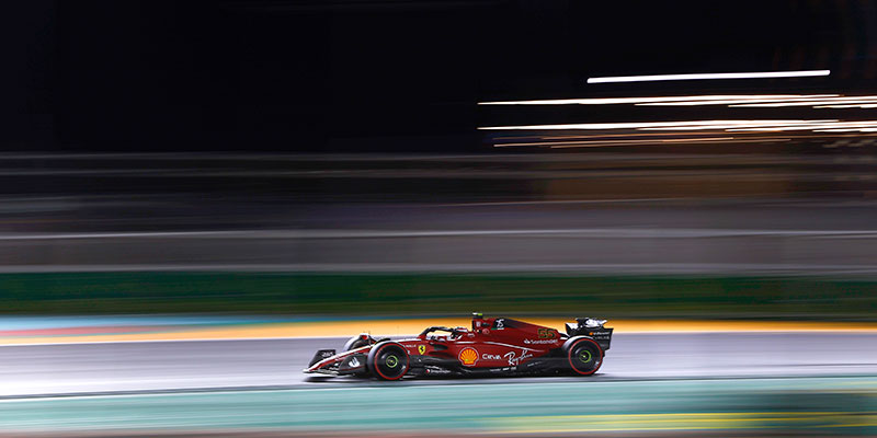 ‘Checo’ logra su primera pole en F1 en el GP de Arabia Saudita