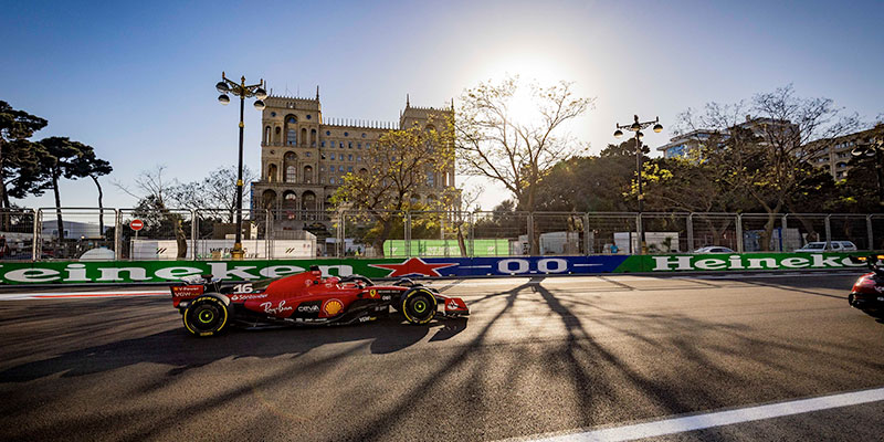 ‘Checo’ Pérez gana sprint en Bakú