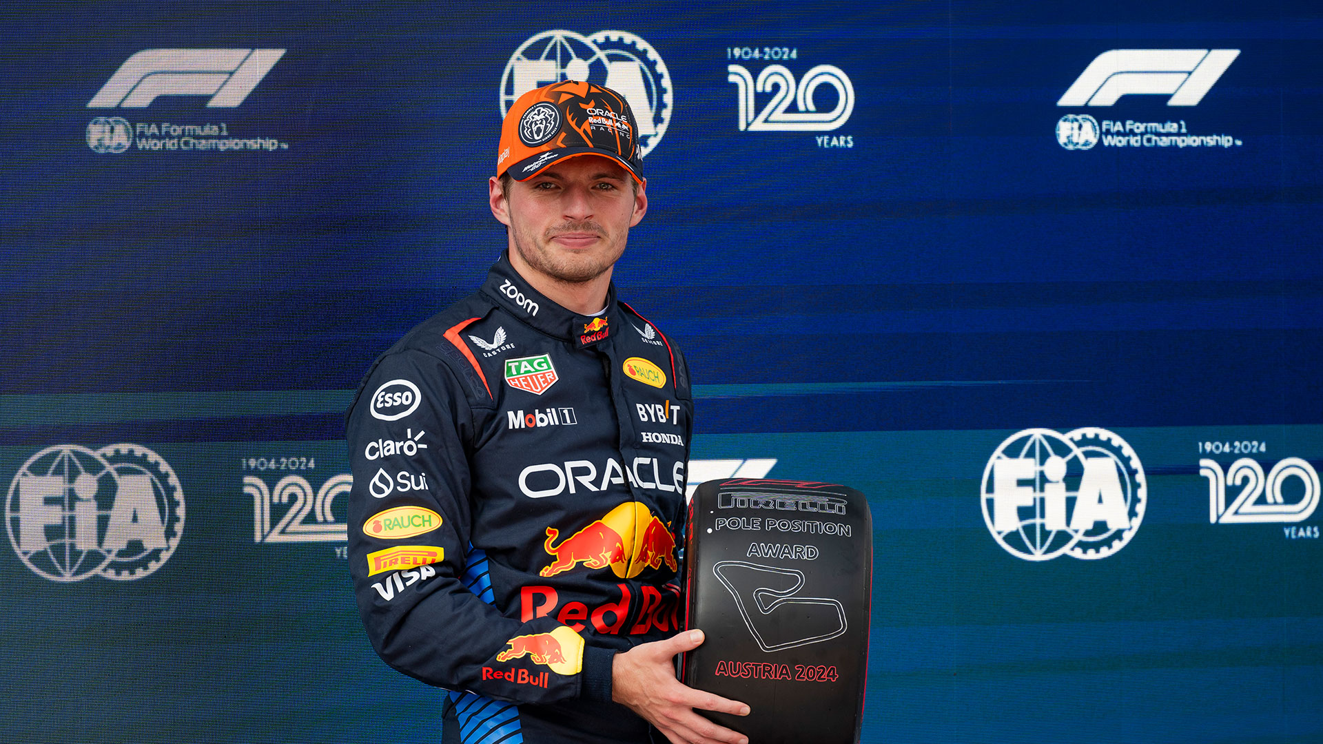 VERSTAPPEN ARRASA POR LA POLE EN AUSTRIA